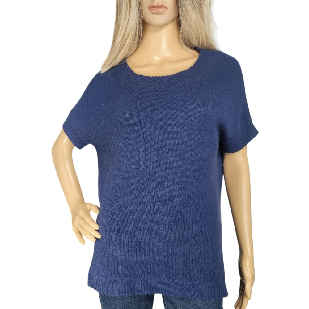 NEIMAN MARCUS 100 % Cashmere  Blue Sweater Top Cap Sleeves Sz S